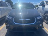 New 2026 Chrysler Pacifica Pinnacle image 2