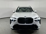 New 2026 BMW X7 xDrive40i w/ Executive Package image 2
