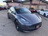 Used 2023 Tesla Model Y Performance image 2