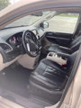 Used 2012 Chrysler Town & Country Touring-L w/ Driver Convenience Group image 4