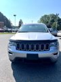 Used 2018 Jeep Grand Cherokee Laredo image 2