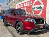 New 2025 Nissan Pathfinder Platinum image 2
