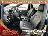 New 2025 Chrysler Pacifica Select image 5