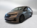New 2025 Honda Odyssey Touring image 4