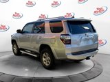 Used 2016 Toyota 4Runner SR5 image 3