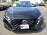 Used 2024 Nissan Altima 2.5 SR w/ SR Premium Package image 2