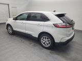 Used 2023 Ford Edge SEL image 3