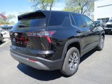 New 2026 Chevrolet Equinox LT image 3