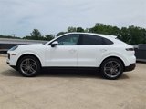 Used 2024 Porsche Cayenne Coupe image 2