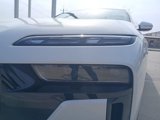 New 2025 BMW i7 eDrive50 w/ Executive Package image 4