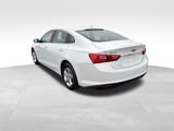 Used 2024 Chevrolet Malibu LT image 3