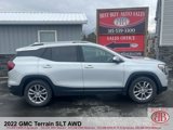 Used 2022 GMC Terrain SLT w/ Infotainment Package II image 2