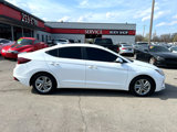 Used 2020 Hyundai Elantra SEL w/ Cargo Package (C1) image 2