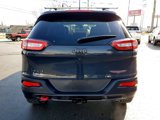 Used 2017 Jeep Cherokee Trailhawk w/ Comfort/Convenience Group image 4
