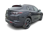 New 2025 Alfa Romeo Stelvio Sprint image 4
