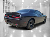 Used 2019 Dodge Challenger SXT image 3