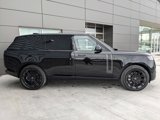 New 2025 Land Rover Range Rover Long Wheelbase SE image 4