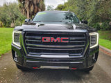 Used 2023 GMC Yukon XL AT4 image 2