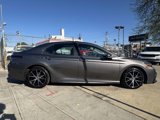 Used 2021 Toyota Camry SE w/ Cold Weather Package image 4