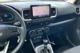 Certified 2023 Hyundai Venue SE image 6