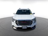 Used 2024 GMC Terrain SLT image 5