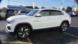 New 2025 Volkswagen Atlas Cross Sport SEL image 2