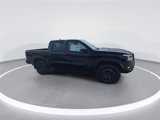 New 2025 Nissan Frontier PRO-4X image 2