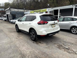 Used 2020 Nissan Rogue SV w/ Sun & Sound Touring Package image 4