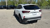 Used 2024 Ford Escape SE image 5