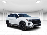 New 2025 Volkswagen Atlas Peak Edition SE image 1