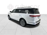 Used 2023 Lincoln Navigator Reserve image 3