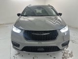 New 2025 Chrysler Pacifica Limited image 3