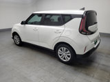 Used 2023 Kia Soul LX image 3