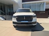 New 2025 Lincoln Navigator Reserve image 2