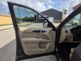 Used 2016 Nissan Pathfinder SL w/ SL Tech Package image 2