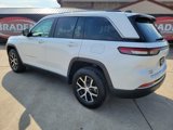 Used 2023 Jeep Grand Cherokee Limited image 5
