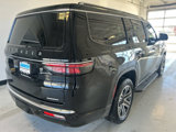 Used 2023 Jeep Wagoneer Series II image 3