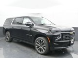New 2025 Chevrolet Suburban High Country image 3