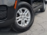 Used 2023 Jeep Grand Cherokee Laredo w/ Luxury Tech Group I image 5