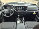 New 2025 Nissan Frontier SV w/ SV Convenience Package image 3