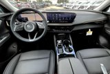 New 2025 Buick Envision Avenir image 5