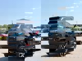 Used 2025 Jeep Compass Limited image 5