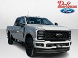 New 2026 Ford F350 Lariat w/ Black Appearance Package image 4