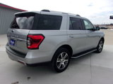 Used 2022 Ford Expedition Limited image 3