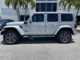Used 2022 Jeep Wrangler Unlimited Sahara image 3