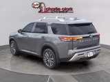 New 2025 Nissan Pathfinder SL w/ SL Premium Package image 3