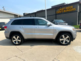 Used 2015 Jeep Grand Cherokee Limited w/ Luxury Group II image 2