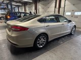 Used 2017 Ford Fusion SE image 6