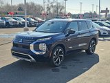 New 2025 Mitsubishi Outlander SE image 3