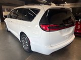 Used 2021 Chrysler Pacifica Touring-L image 4